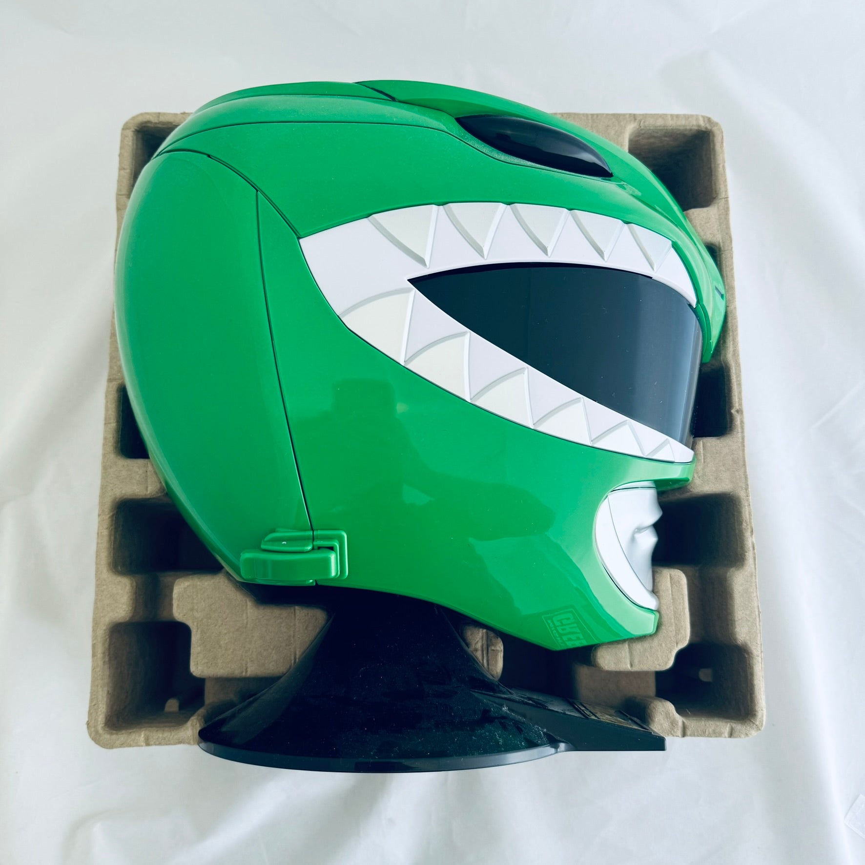 Bandai Mighty Morphin Power Rangers Legacy Green Ranger 1:1 Scale Helm ...