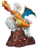 Jazwares Pokemon Select Deluxe Collector Light-Up Charizard Statue