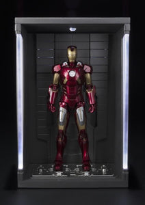 Tamashii Nations Marvel Avengers S.H.Figuarts Iron Man Mark VII & Hall Of Armour Set