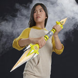 Hasbro Power Rangers Lightning Collection Mighty Morphin Yellow Ranger Power Daggers