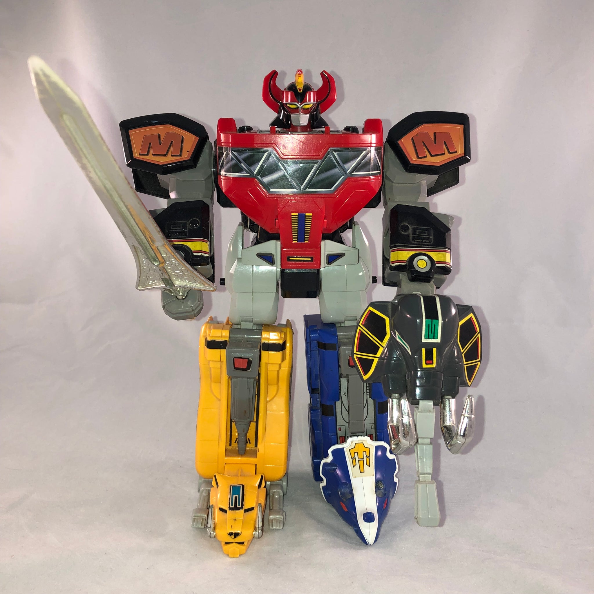 Bandai 1993 Mighty Morphin Power Rangers Deluxe Megazord Angel