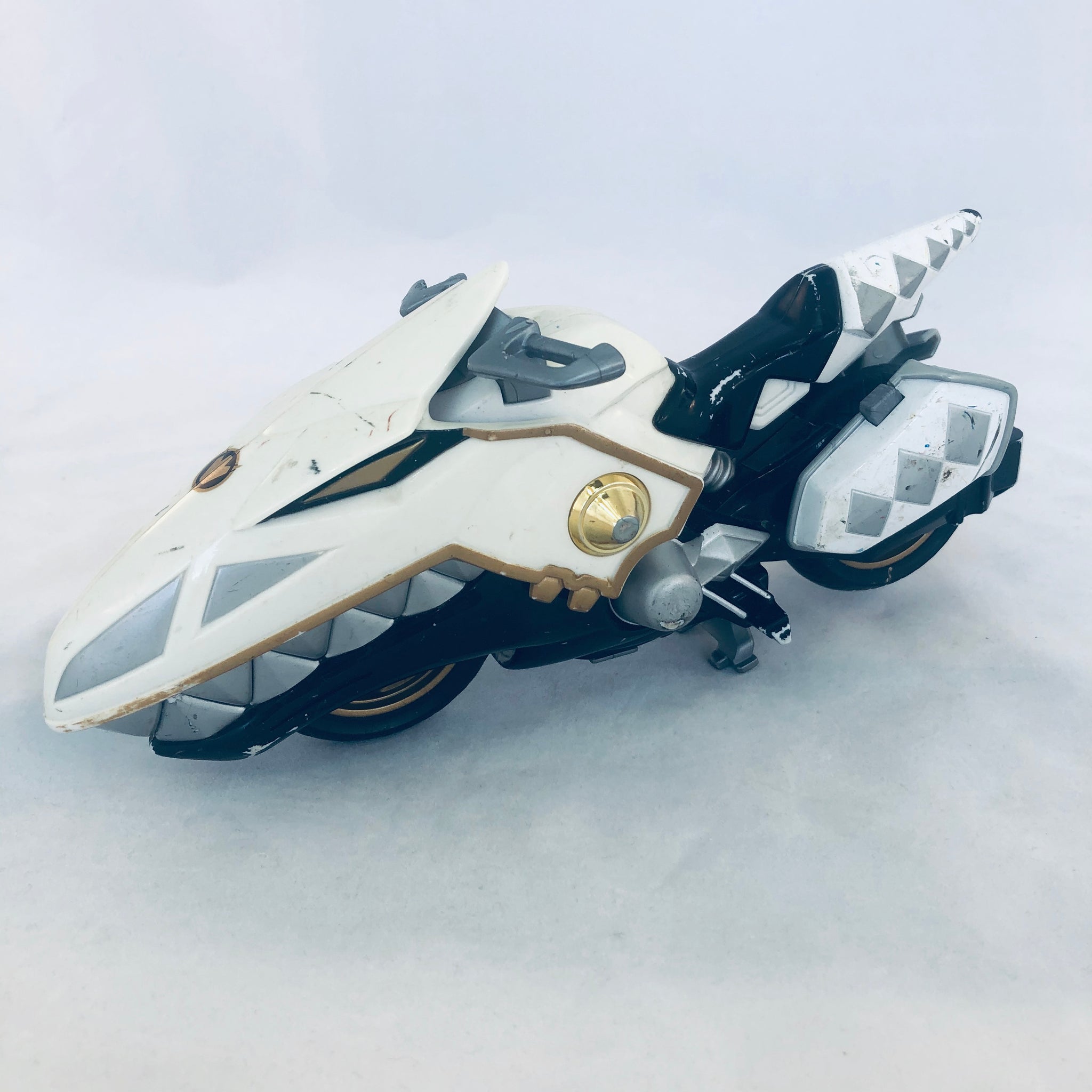 Bandai 2004 Power Rangers Dino Thunder White Raptor Cycle – Angel